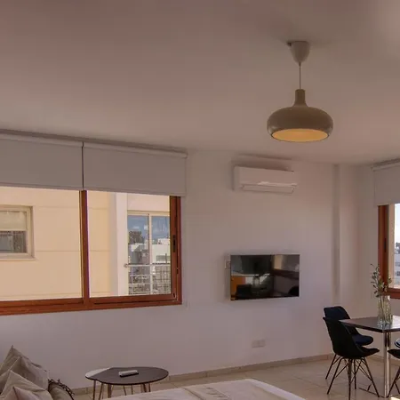 Phaedrus Living: Flat 104 * Pafos